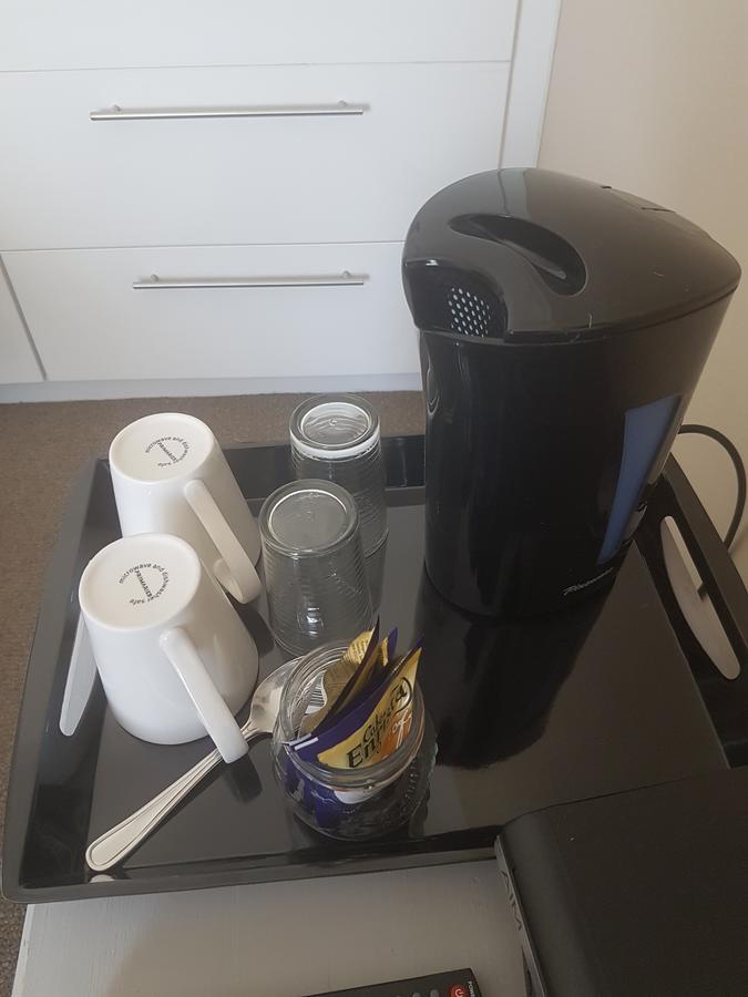 6 On Capella Guesthouse Primrose Екстер'єр фото