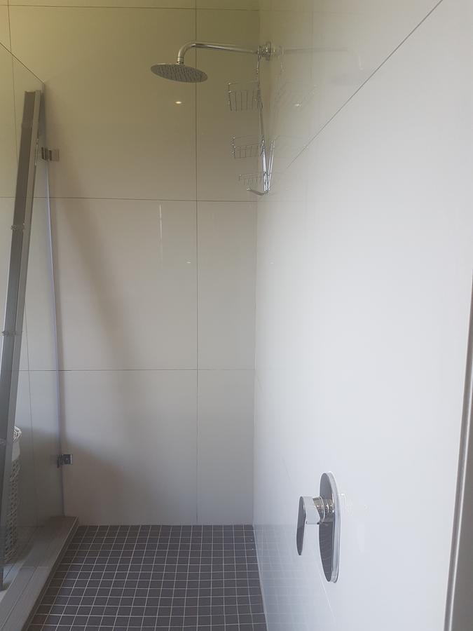 6 On Capella Guesthouse Primrose Екстер'єр фото